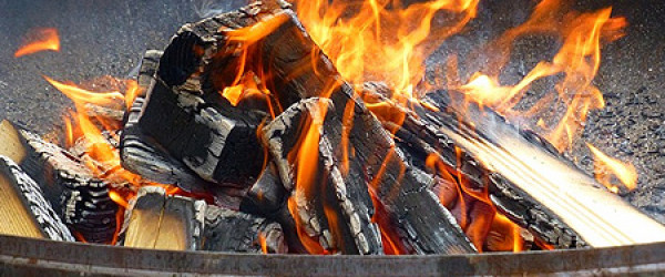 Grillfeuer (Quelle: pixabay.com)